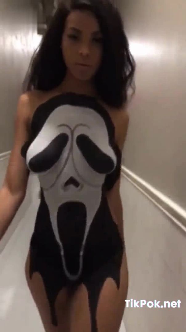 Fucking Hilarious Body Painting On Tiktok Turned Into A Damn Pussy And Cock Art Show - Theclassyones